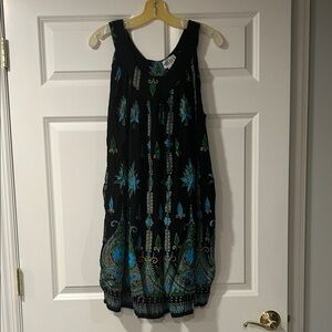 Elegant Black and Blue Patterned Swim Coverup